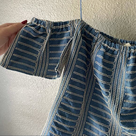 Ellison Off the Shoulder Crocket Top - Picture 3 of 5